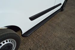 Transit Custom Running Boards / Side Steps - Black Aluminium (LWB L2)