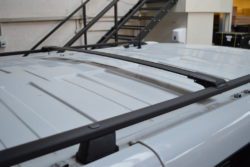 Renault Trafic x82 2014> BLACK Wing Bars / Cross Bars (Pair with feet and fixings)